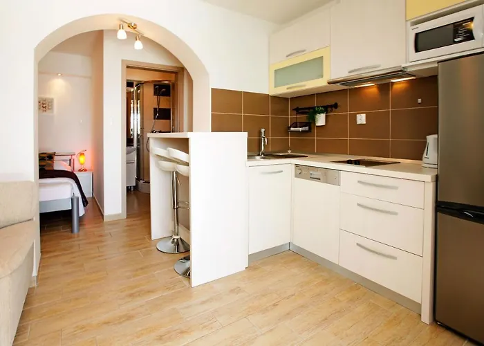 Apartments Lena